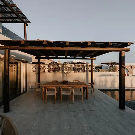 Exquisite Naxos 3 Bedrooms Goldberg Spectacular Sea Views Private Pool Naxos 别墅 Pláka